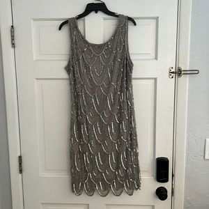 Pisarro Nights Silver Scallop Beaded Cocktail Dress 16W